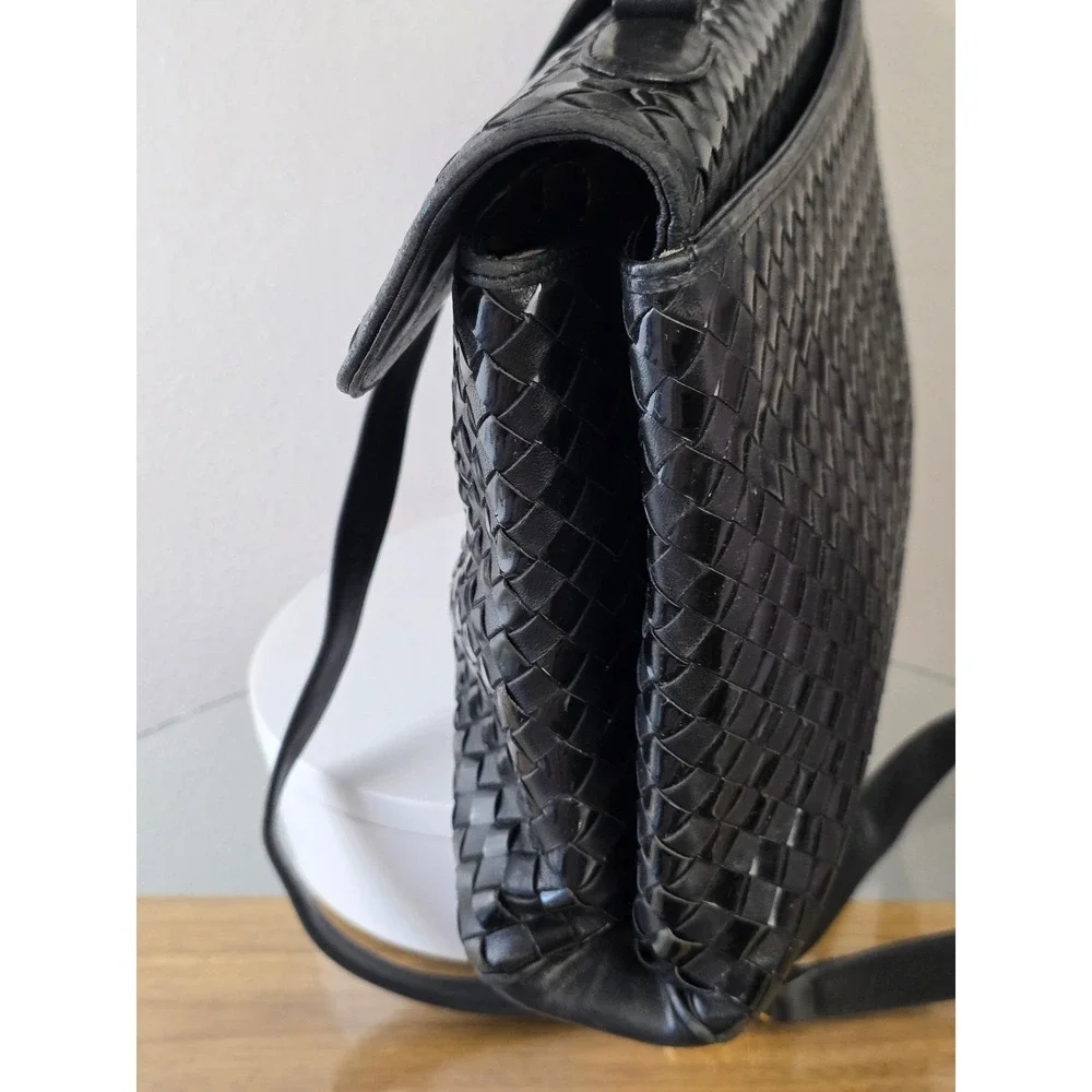 Bally Vintage Black Woven Leather Top Handle Satchel Bag Made in Italy Gold Logo